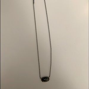 Kendra Scott necklace